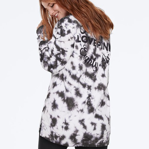 VICTORIA'S SECRET PINK LONG SLEEVE CAMPUS TEE - Picture 3 of 4